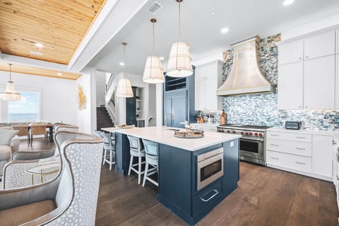 2nd Floor - Chef's Kitchen!