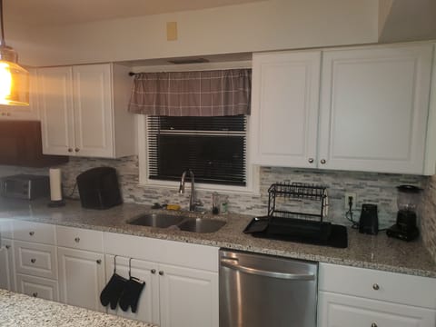 Kitchen Veiw 2 area