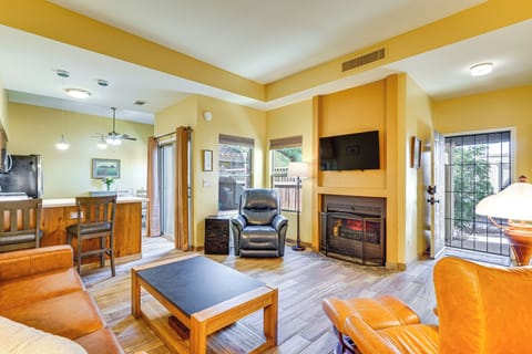 Tucson Vacation Rental | 2BR | 1.5BA | 1 Step Required | 858 Sq Ft