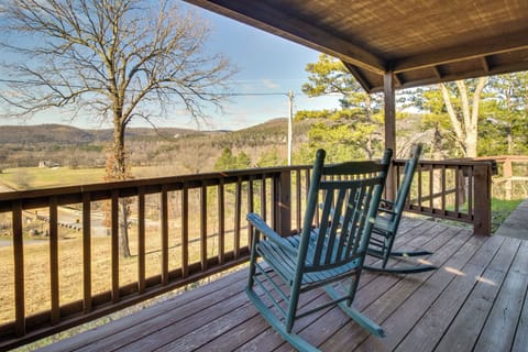 Mountain View Vacation Rental | 1BR | 1BA | 1 Step to Enter | 400 Sq Ft