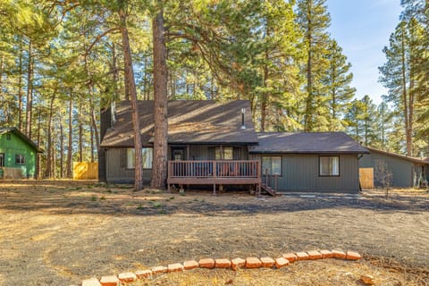 Welcome to Whispering Pines by PORTER, your cozy two-story cabin nestled in beautiful Flagstaff! This professionally managed retreat is a perfect blend of modern comfort and rustic charm.