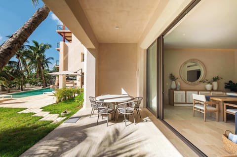 Private patio with access to common areas