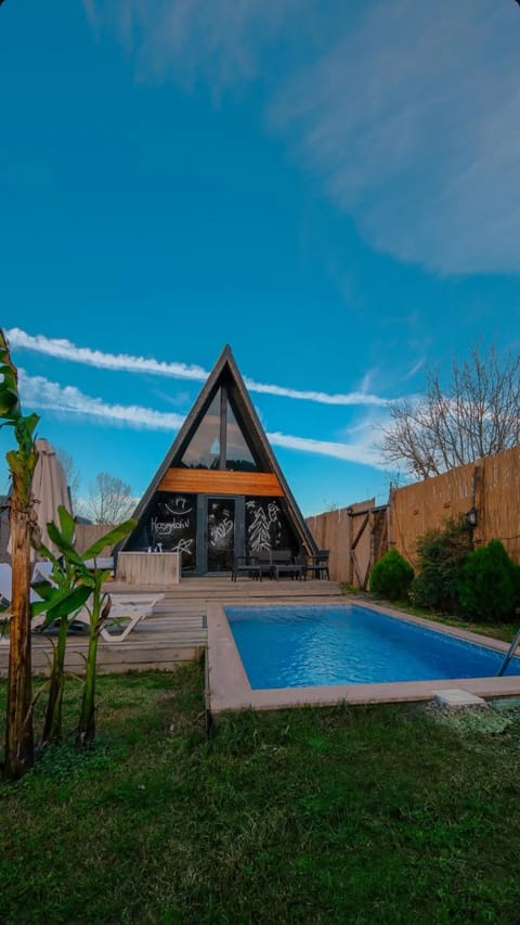 Deluxe Bungalow | Terrace/patio