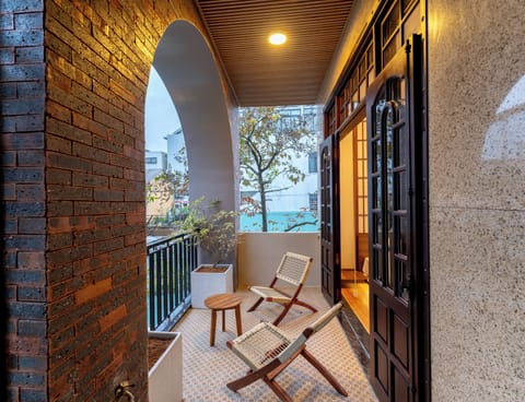 Luxury Double Room | Balcony view