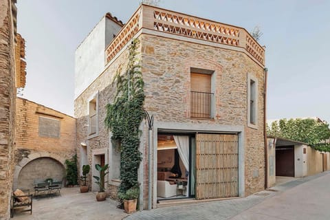 Holiday Home Exterior [winter]