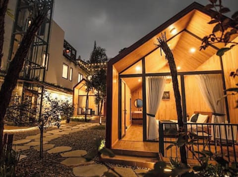 Double Room | Free WiFi, bed sheets