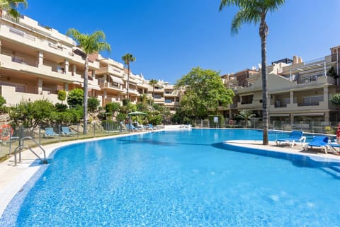 Large swimming pool, open seasonally from June to September