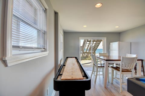 Game Room - Shuffleboard