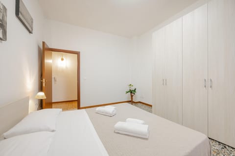 Comfort Condo | 3 bedrooms, premium bedding, down comforters, memory foam beds