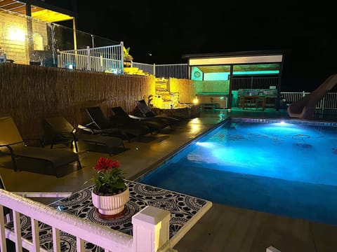 Heated Saltwater Pool