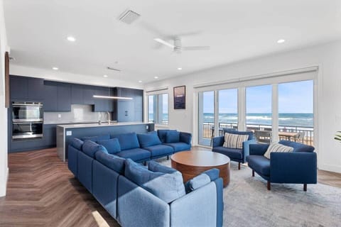 Oceanfront, heated Pool, Beach, New Smyrna Beach, Vacation rental, Outdoor patio