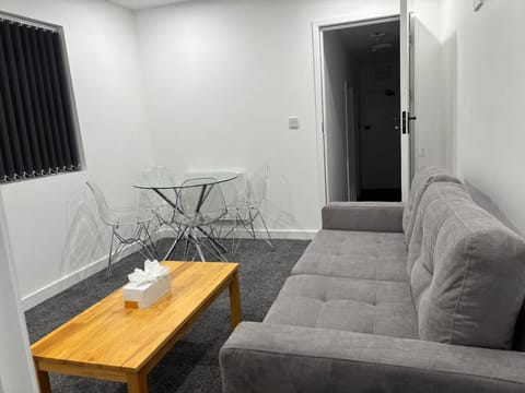 Apartment, 1 Bedroom | Living room