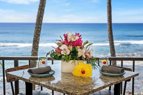 Lanai Bistro Style Dining Oceanfront