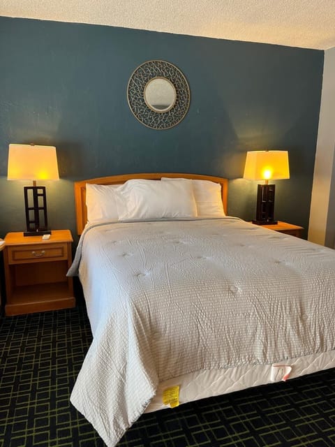 Single Room | Free WiFi