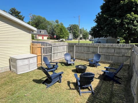 Outdoor seating by fire pit