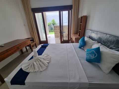 Standard Double Room | Desk, free WiFi