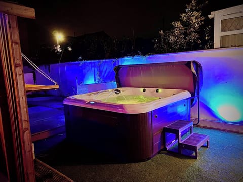 House | Terrace/patio