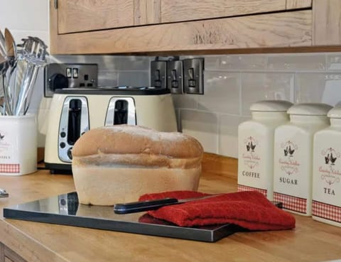 Cottage | Coffee and/or coffee maker