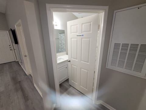 Combined shower/tub, towels, soap, toilet paper