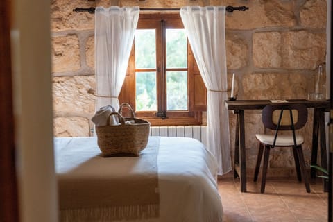 Classic Double Room, Garden View | In-room safe, desk, laptop workspace, free cribs/infant beds