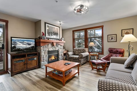 Furniture, Indoors, Living Room, Coffee Table, Table