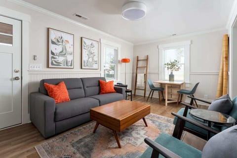 Welcome to the Cargo District Cottage located in Wilmington, NC