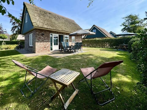 House | Outdoor dining