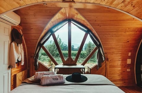 1 bedroom, laptop workspace, soundproofing, free WiFi