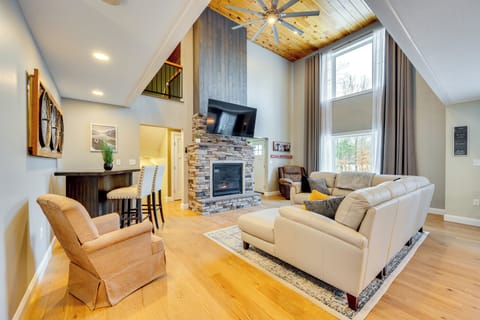 House (4 Bedrooms) | Front of property