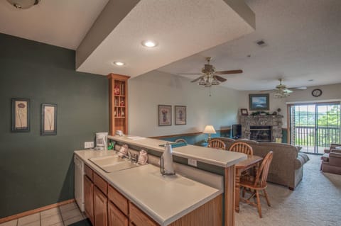 Kitchen - Kitchen