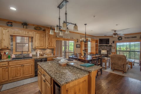 Kitchen - Kitchen
