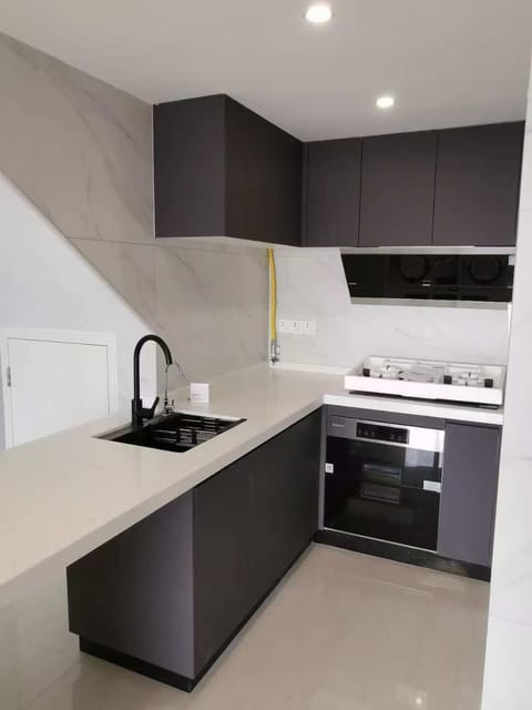Family Duplex, Sea View | Private kitchen