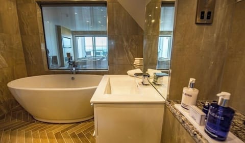 Superior Double or Twin Room, Balcony, Sea View | Bathroom | Shower, hair dryer, towels, soap