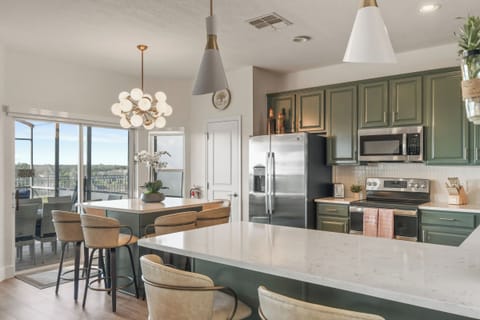 Breakfast Counter And Nook