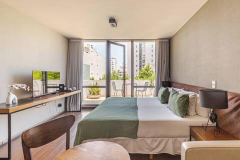 Standard Studio, Balcony, City View | Iron/ironing board, cribs/infant beds, free WiFi, bed sheets
