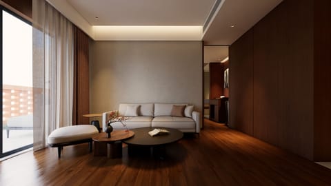 Superior Suite | Laptop workspace, soundproofing, WiFi (free)