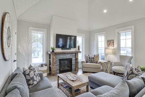 Minett Family Room