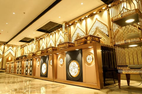 Banquet hall