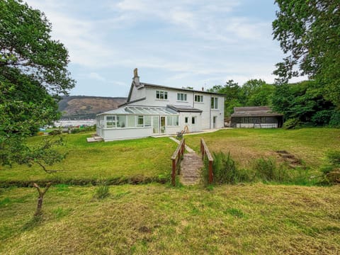 Exterior | Heatherdale, Dunoon