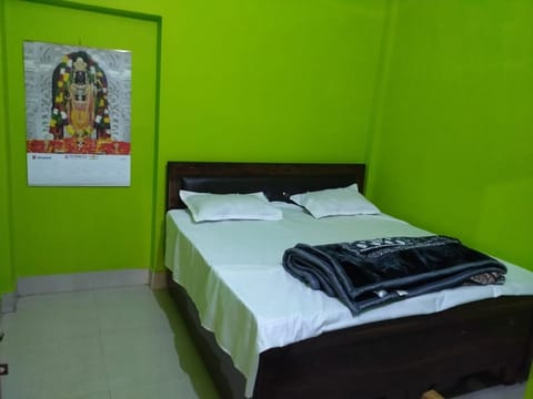 Standard Room, City View | Soundproofing