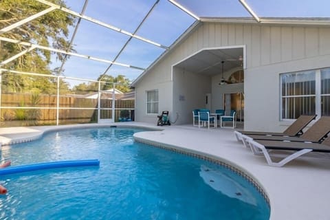 Serene Pool Retreat