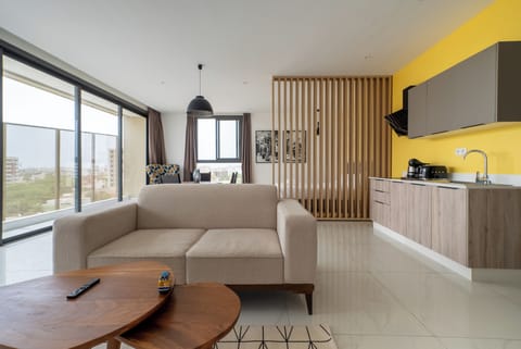 Presidential Suite | Living area | 100-cm flat-screen TV with premium channels