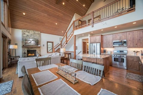 Great Room with High Ceilings and Natural Light