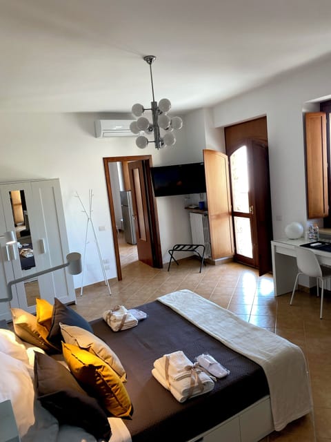 Junior Suite, City View | Free minibar, iron/ironing board, free WiFi