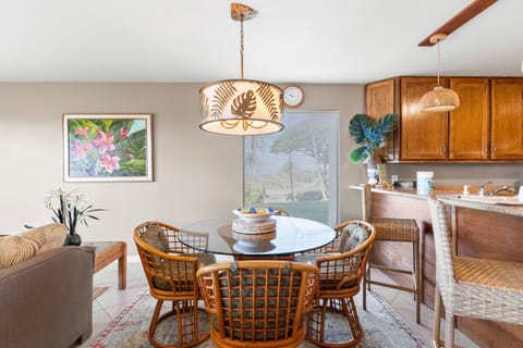 Condo, 1 Bedroom | Dining