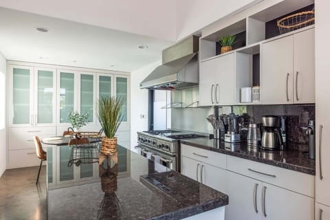 Multiple Appliances Available for Use