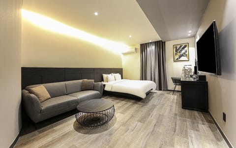 Deluxe Double Room, Private Bathroom, City View | Desk, laptop workspace, free WiFi