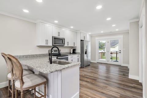 Kitchen - 2 Bar Stools