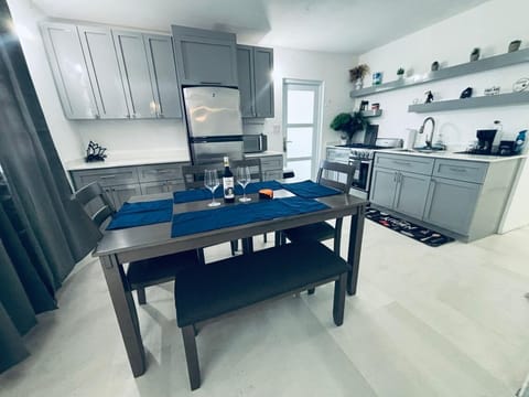 Dinning/Kitchen