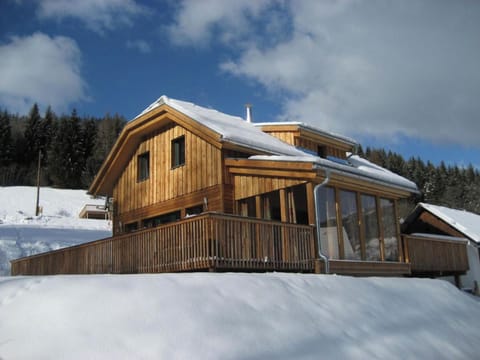 Holiday Home Exterior [winter]